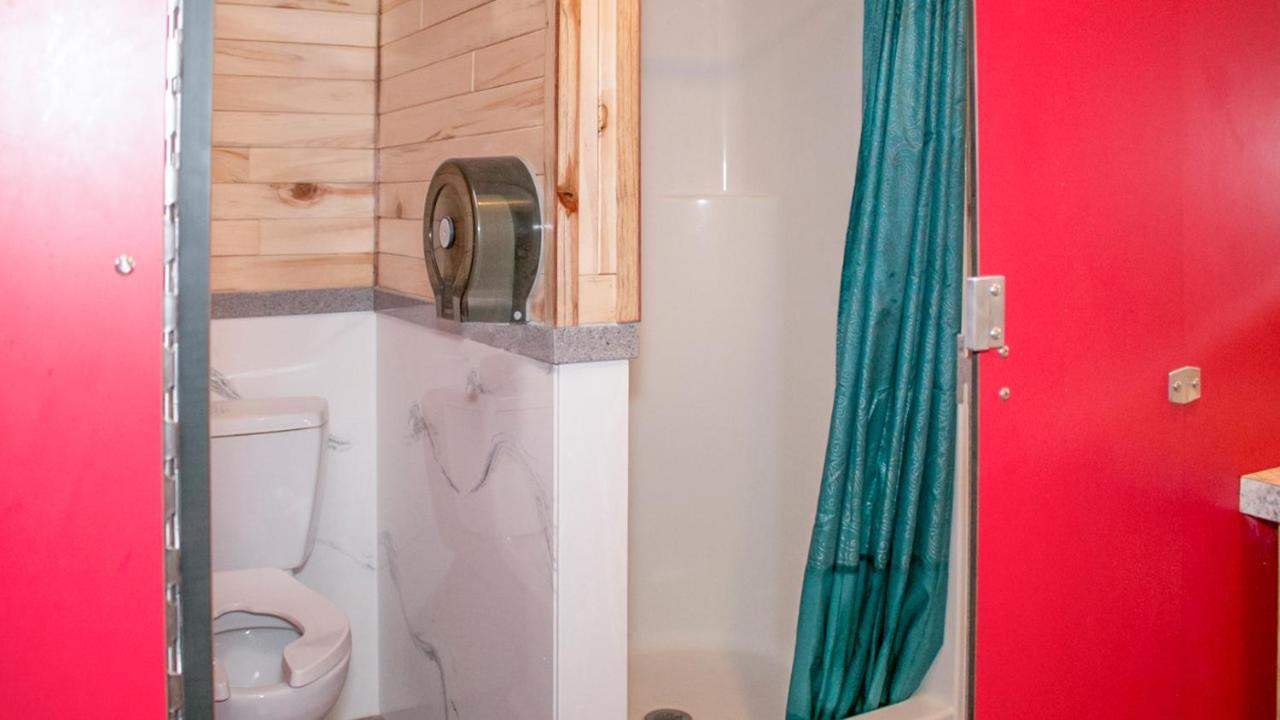 Outdoor Glamping Large 5Th Wheel Setup Ok4A Apartman Moab Kültér fotó